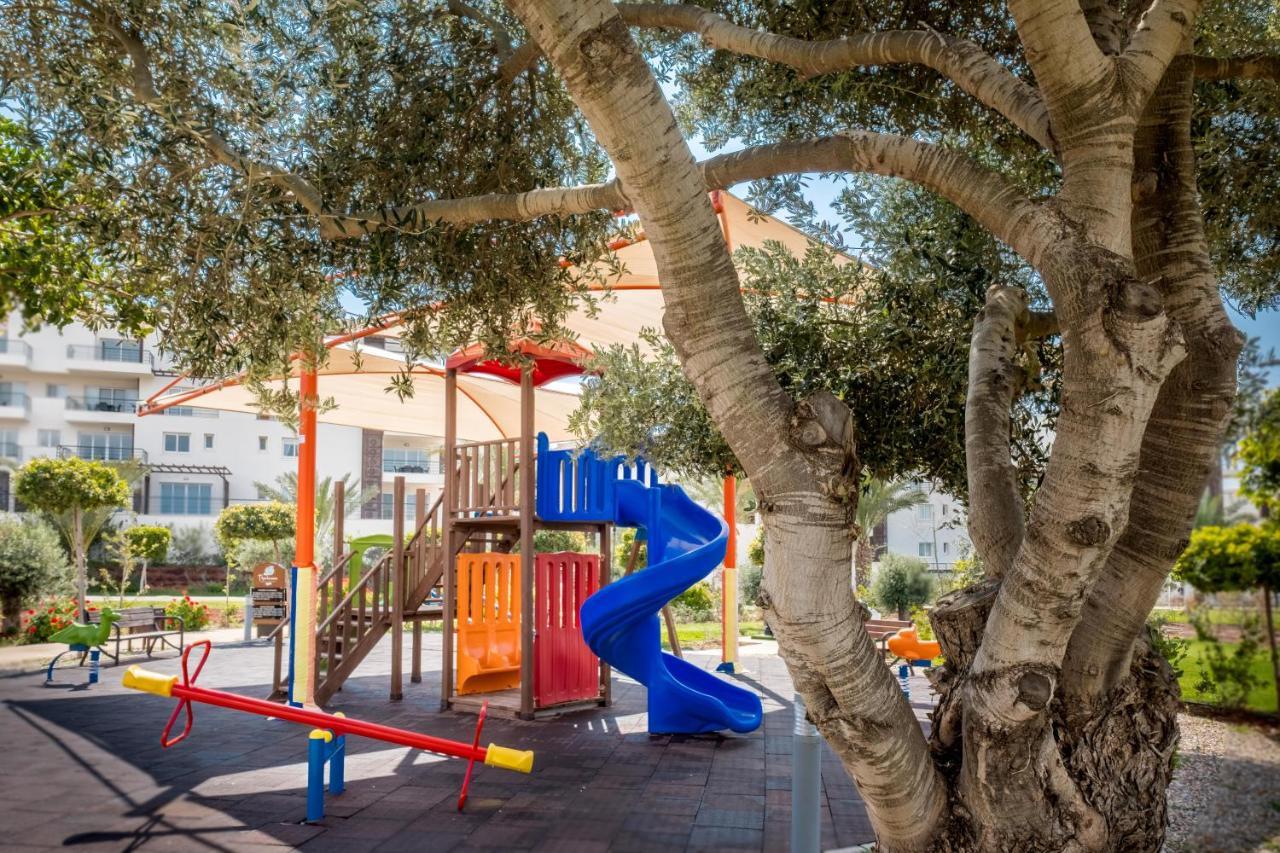 Thalassa Beach Family & Waterpark Resort Vokolidha エクステリア 写真