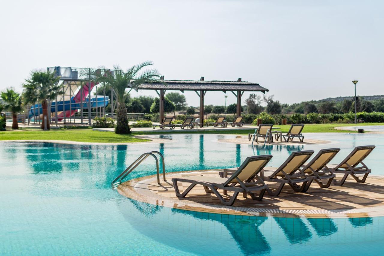 Thalassa Beach Family & Waterpark Resort Vokolidha エクステリア 写真