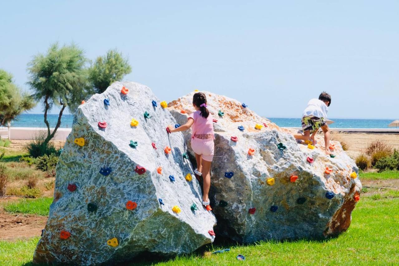 Thalassa Beach Family & Waterpark Resort Vokolidha エクステリア 写真