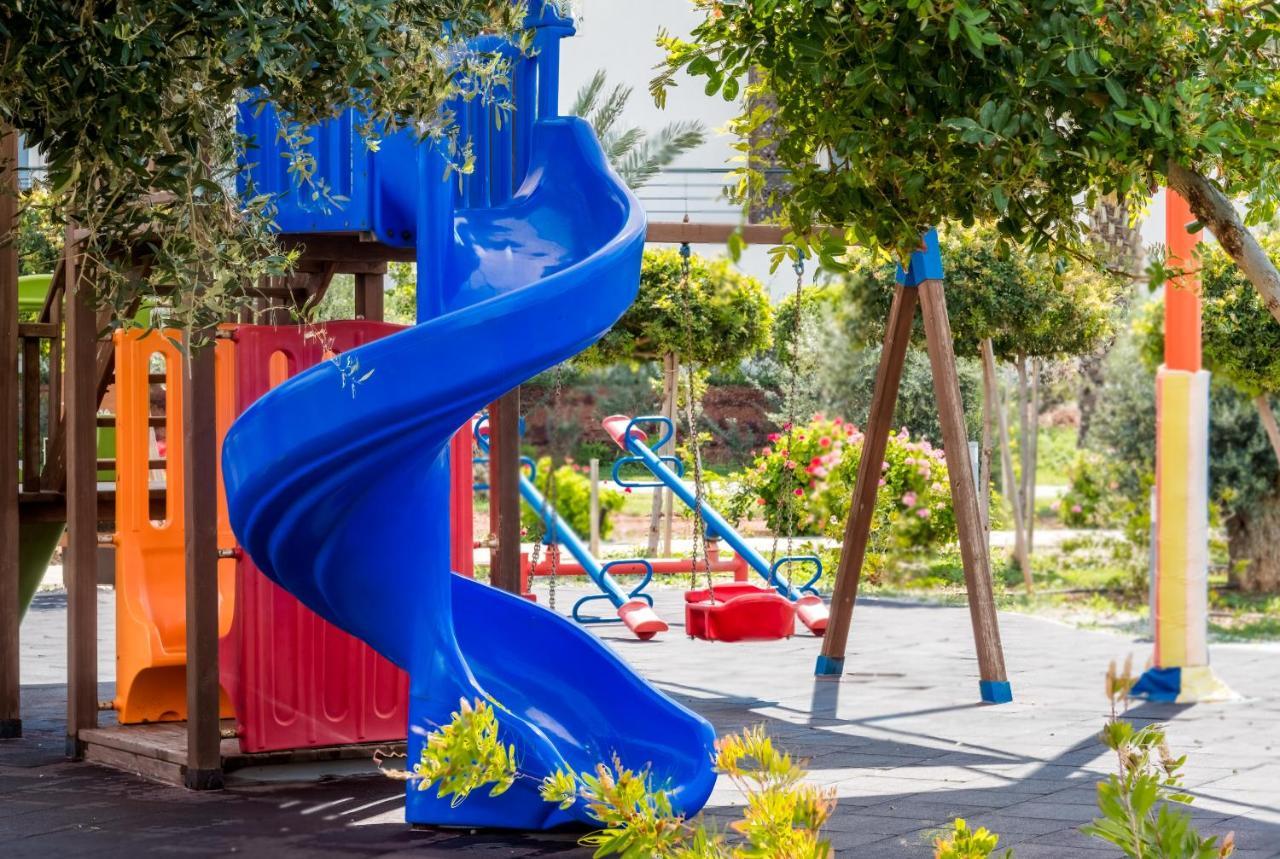 Thalassa Beach Family & Waterpark Resort Vokolidha エクステリア 写真