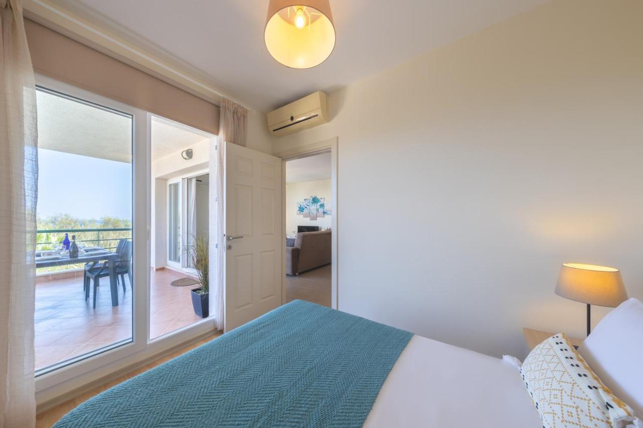 Thalassa Beach Family & Waterpark Resort Vokolidha エクステリア 写真