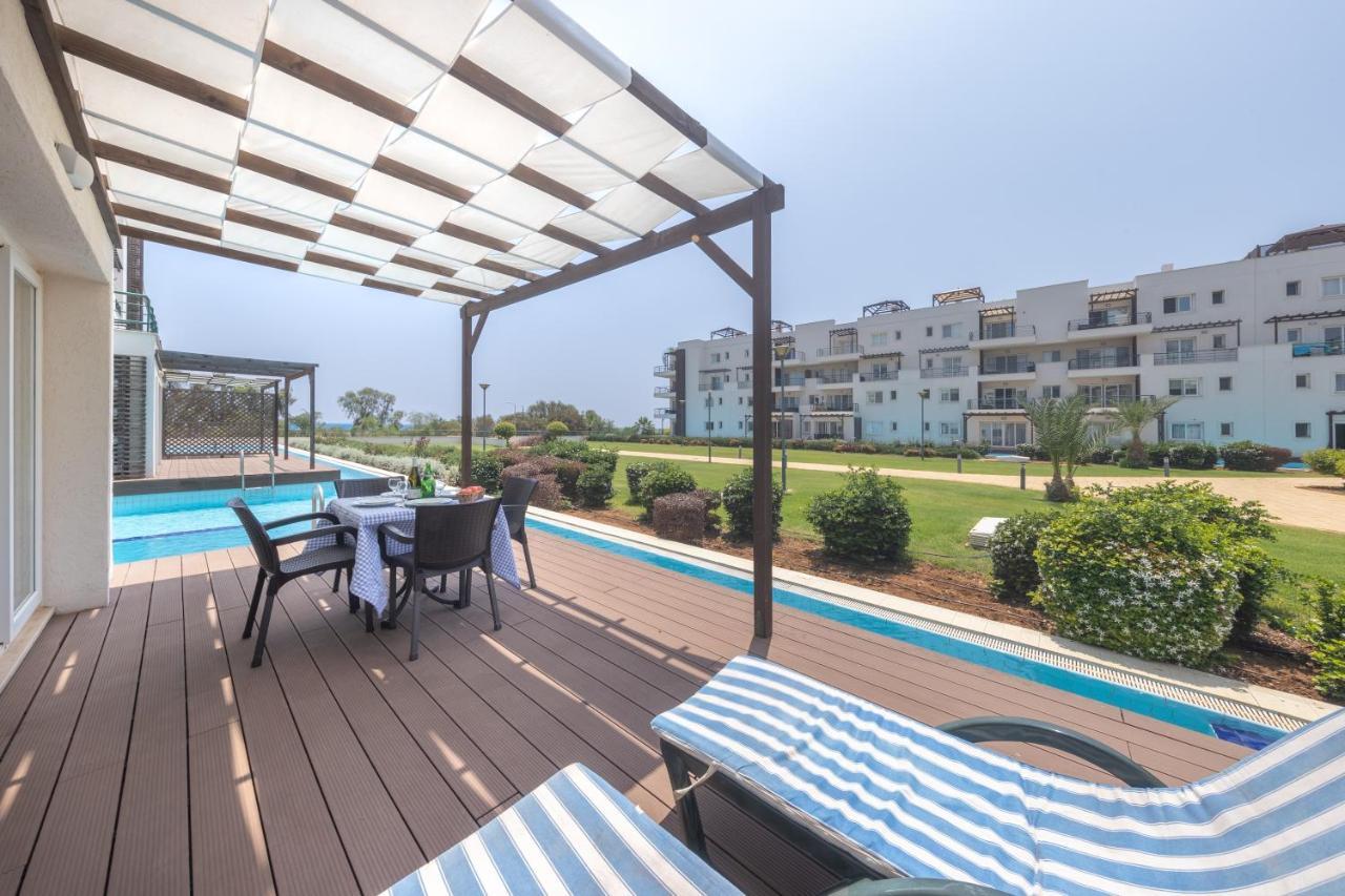Thalassa Beach Family & Waterpark Resort Vokolidha エクステリア 写真