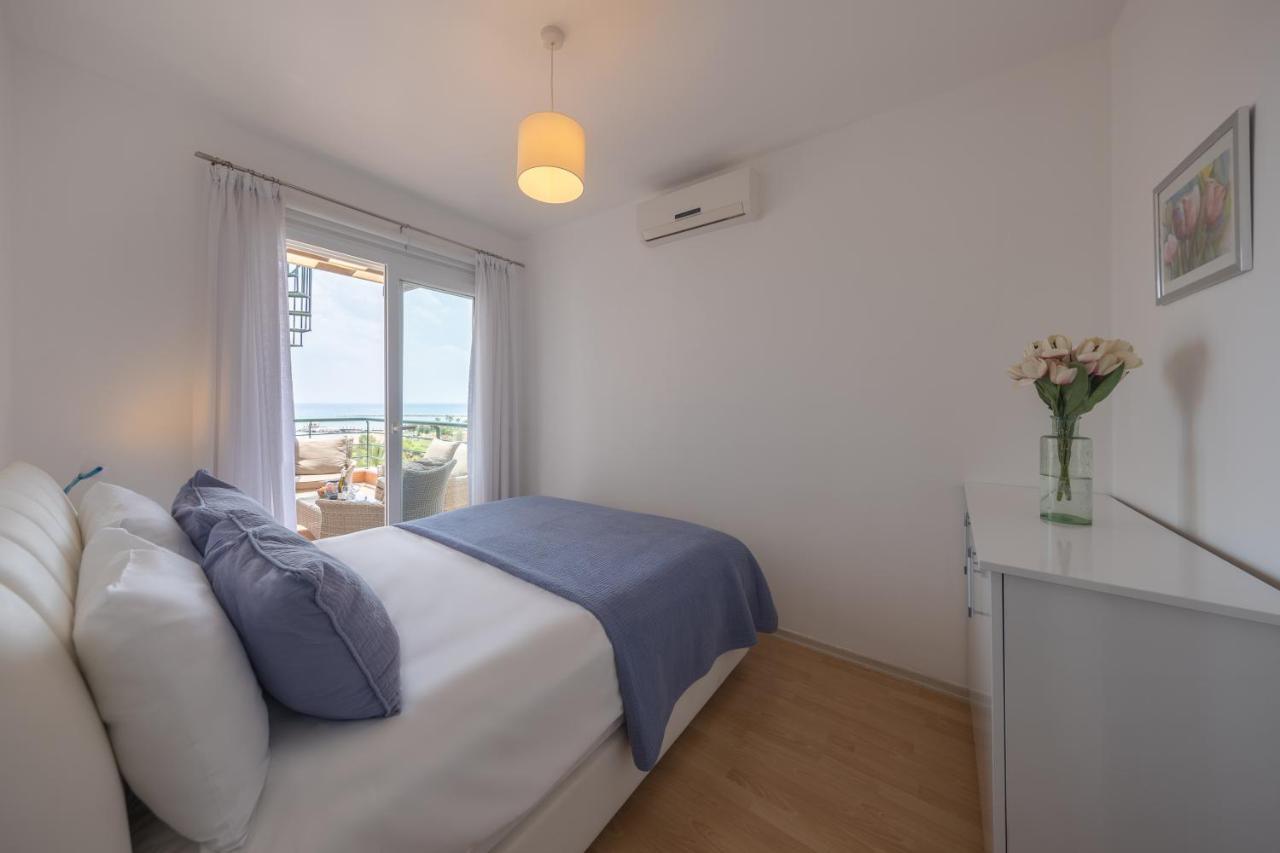 Thalassa Beach Family & Waterpark Resort Vokolidha エクステリア 写真