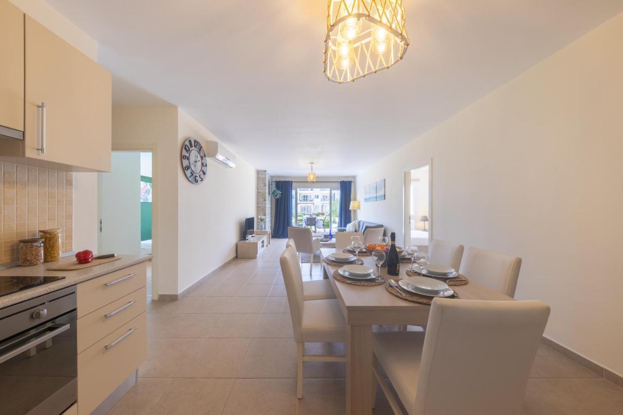 Thalassa Beach Family & Waterpark Resort Vokolidha エクステリア 写真