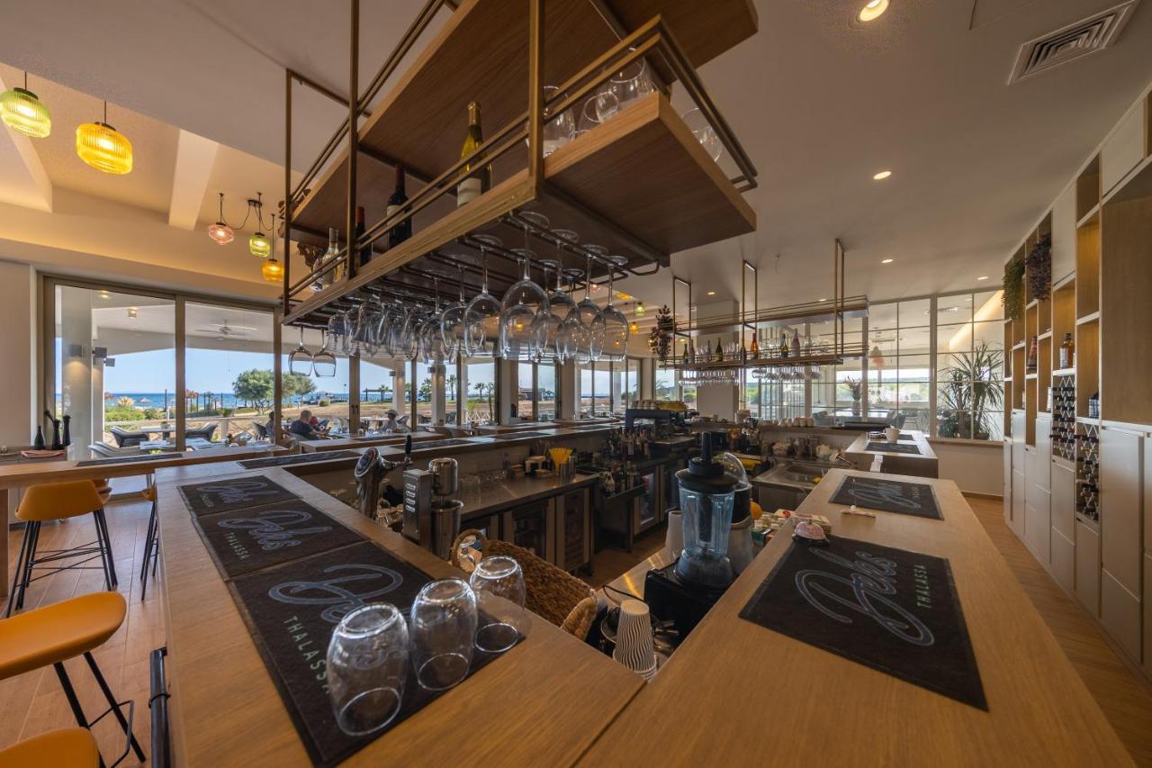 Thalassa Beach Family & Waterpark Resort Vokolidha エクステリア 写真