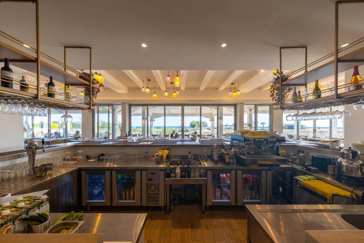 Thalassa Beach Family & Waterpark Resort Vokolidha エクステリア 写真